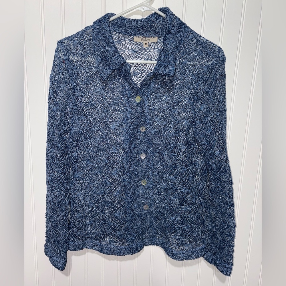 Cynthia Max Crotchet Style Button-down| Size Medium